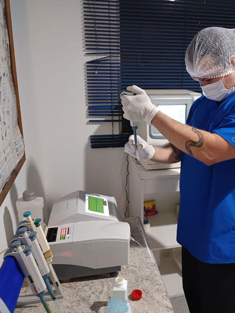 Laboratorio Clínico